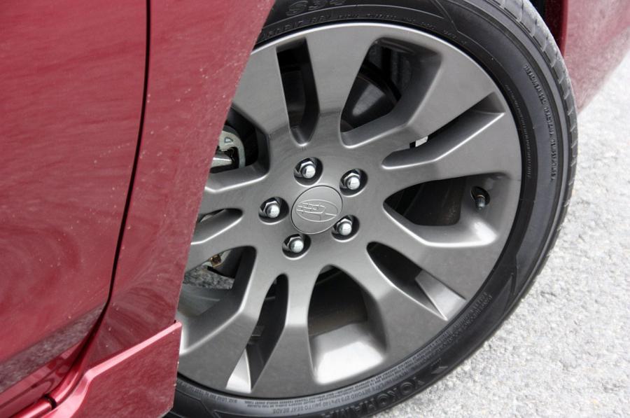  Subaru Impreza 2012 года  (фото 37 из 120)